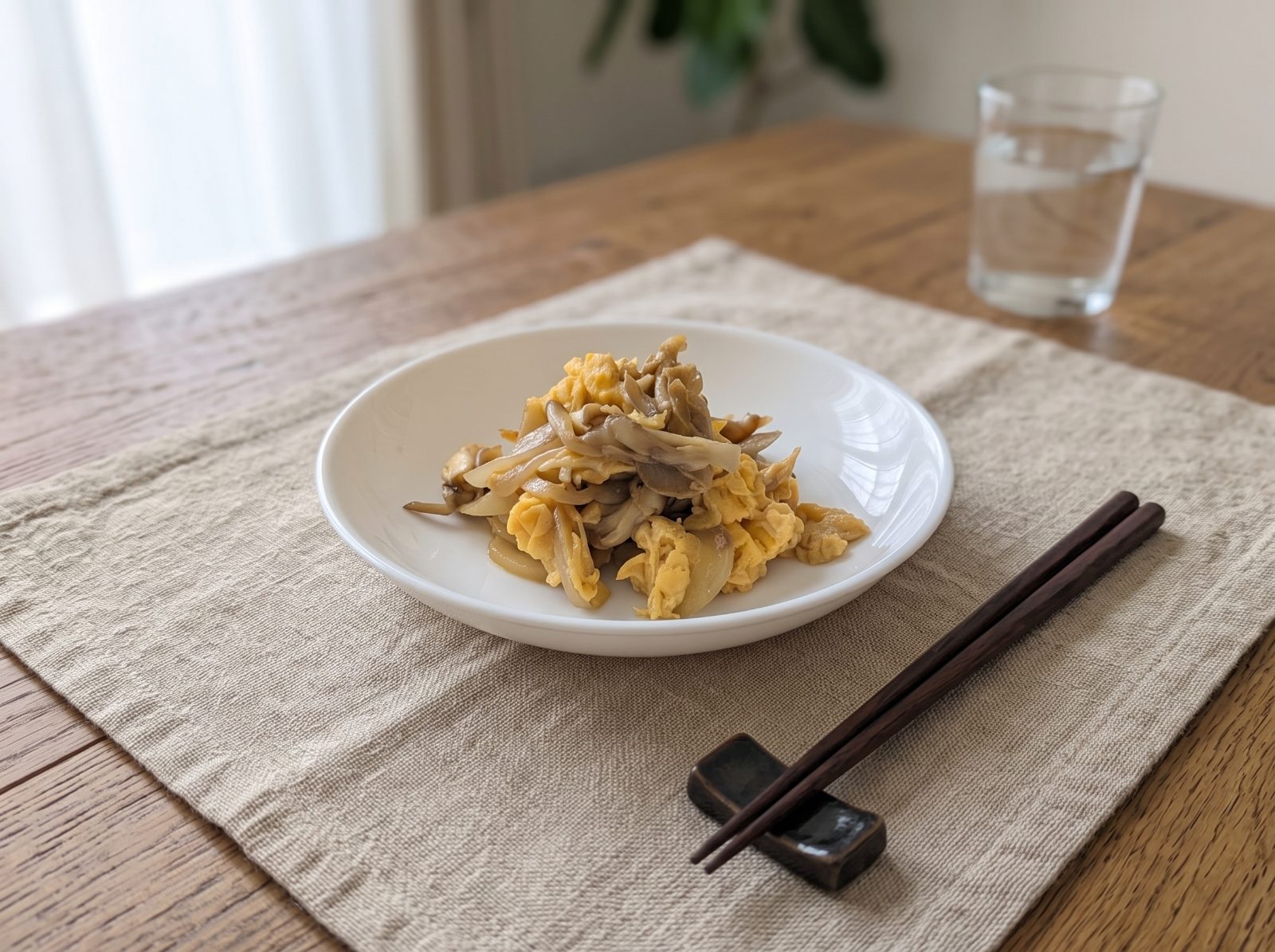 舞茸と玉ねぎのたまご炒めレシピ